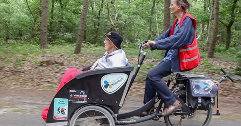 elderly rickshaw rides