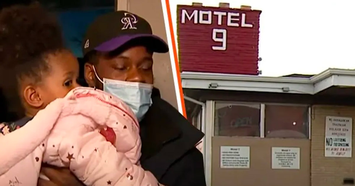 Couple with Kids Kicked Out of Motel for Having No Money Are Gifted a ...